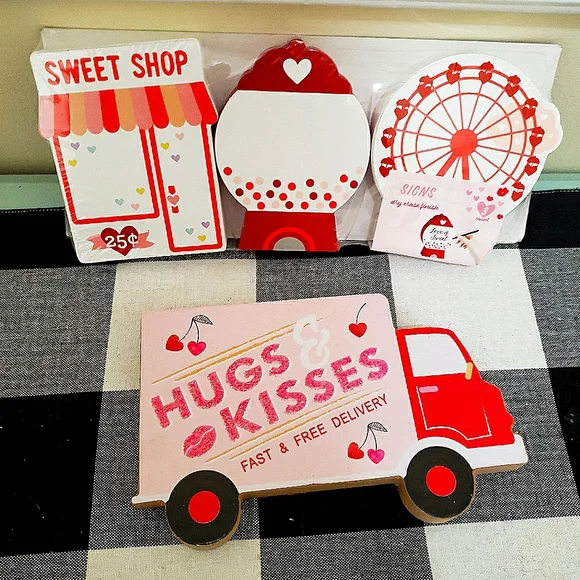 Target bullseye valentine's bundle - Picture 1 of 1